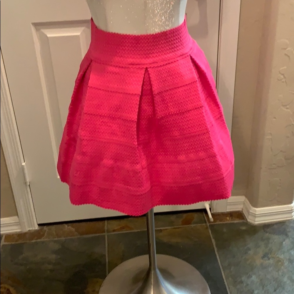 Pink a line bandage skirt.  🌸Perfect for Spring🌸